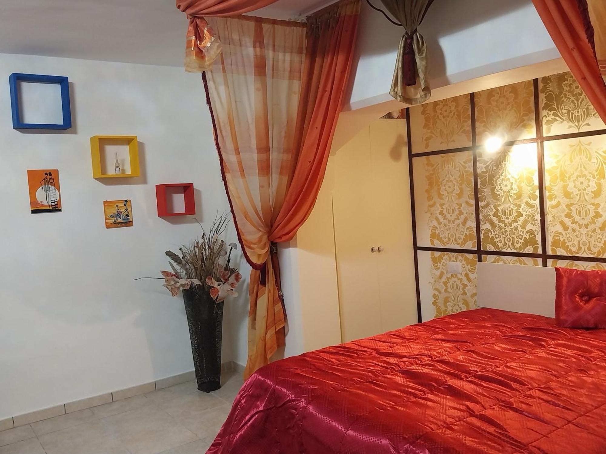 Casa Vacanza La Maison De Losyram Art Salerno Exteriér fotografie